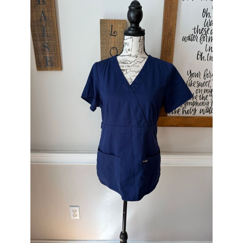 Grey's Anatomy by Barco Riley Women's V-Neck Medical Scrub Top Navy Blue Small